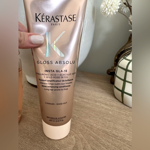 Kérastase Gloss Absolu Shampoo & Conditioner - Picture 4 of 4